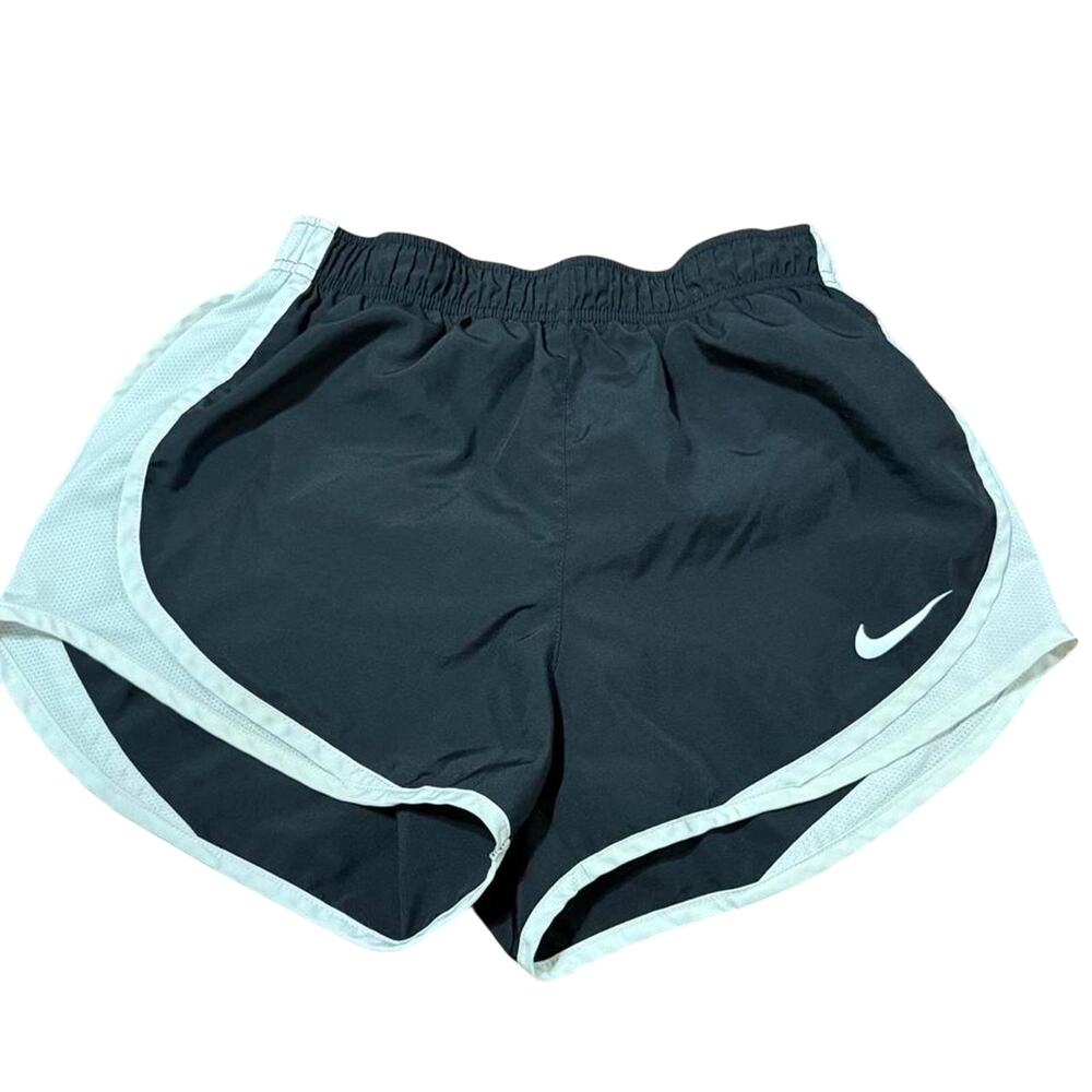 Nike black white running